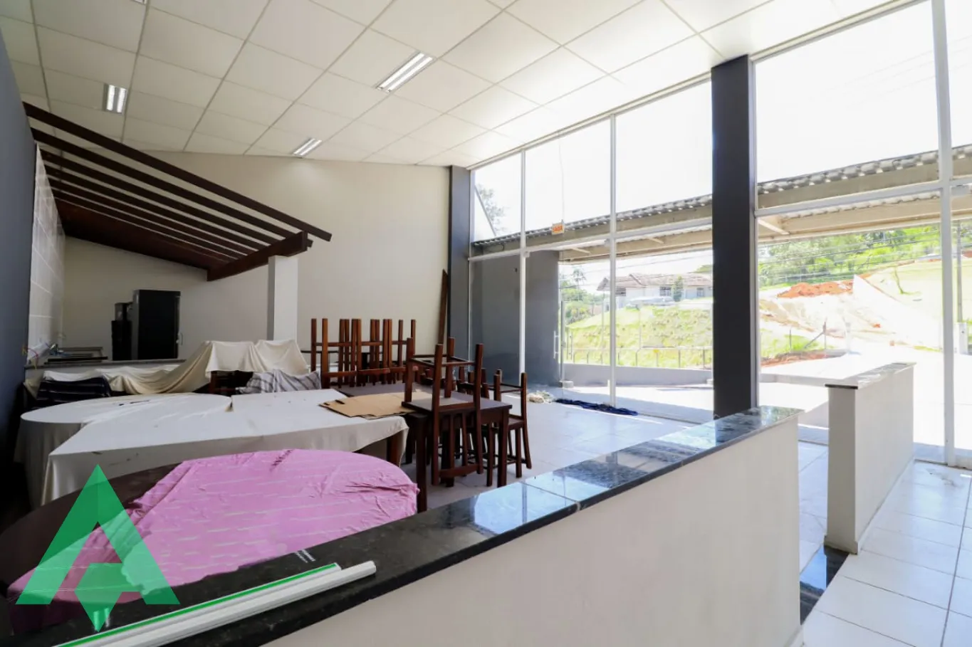 Loja Térrea de 80 m paar locação por R$ 2.000,00 - Bairro Salto Weissbach - Blumenau/SC — foto 4