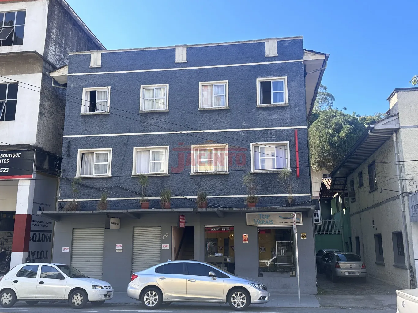 Prédio Comercial no bairro Victor Konder. — foto 2