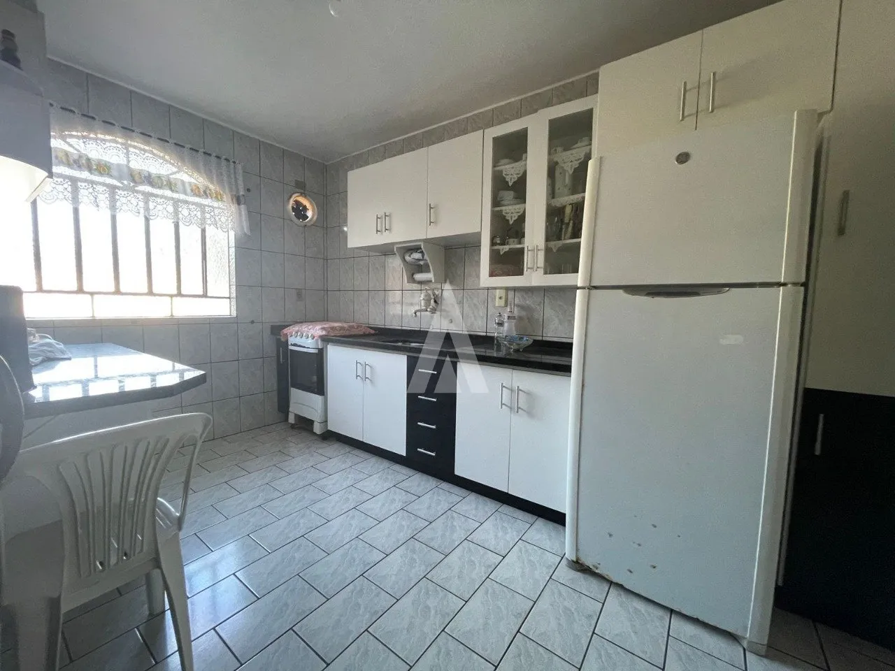 Casa com 4 quarto(s) à venda no bairro Anita Garibaldi em Joinville, por R$ 950.000.00. — foto 5