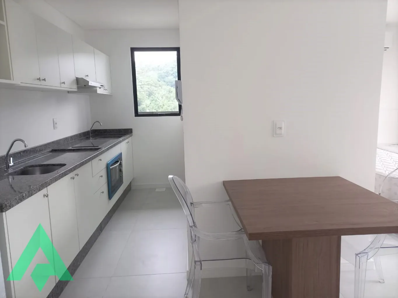 Lindo loft mobiliado à venda, no Centro de Blumenau!! — foto 5