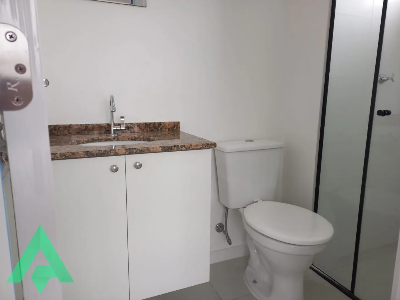 Lindo loft mobiliado à venda, no Centro de Blumenau!! — foto 7