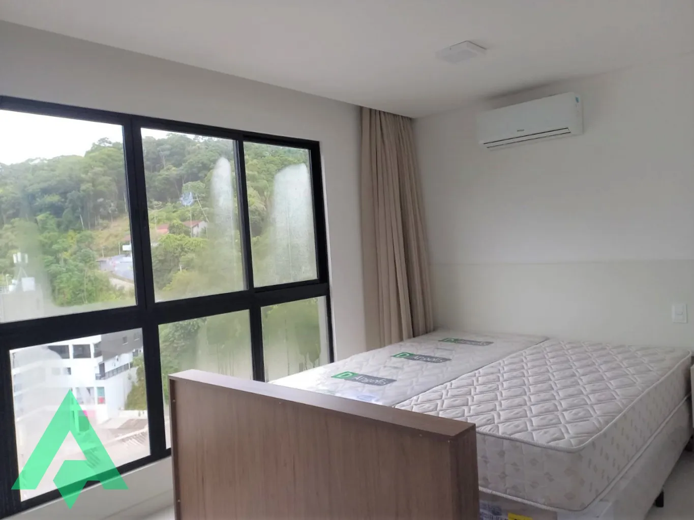 Lindo loft mobiliado à venda, no Centro de Blumenau!! - foto 1