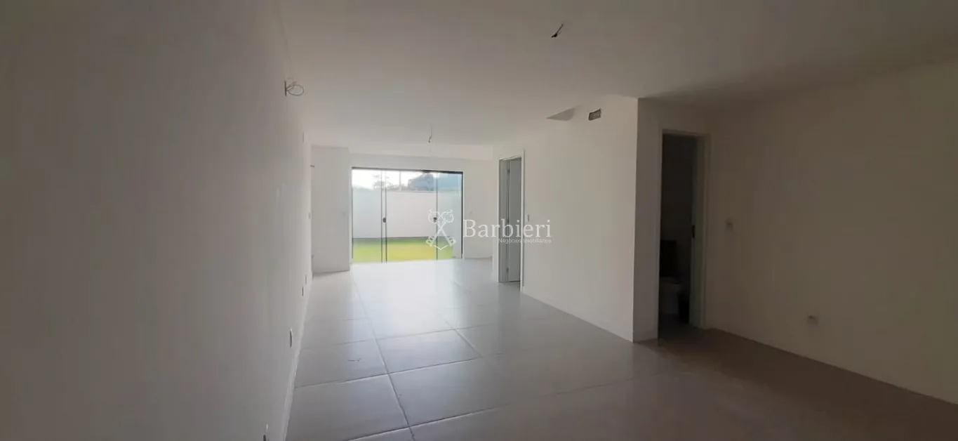 Lindo sobrado com 03 quartos, sendo 01 suíte e 138,00m, à venda por R$ 670.000,00 - bairro Gaspar Mirim, Gaspar-sc — foto 2