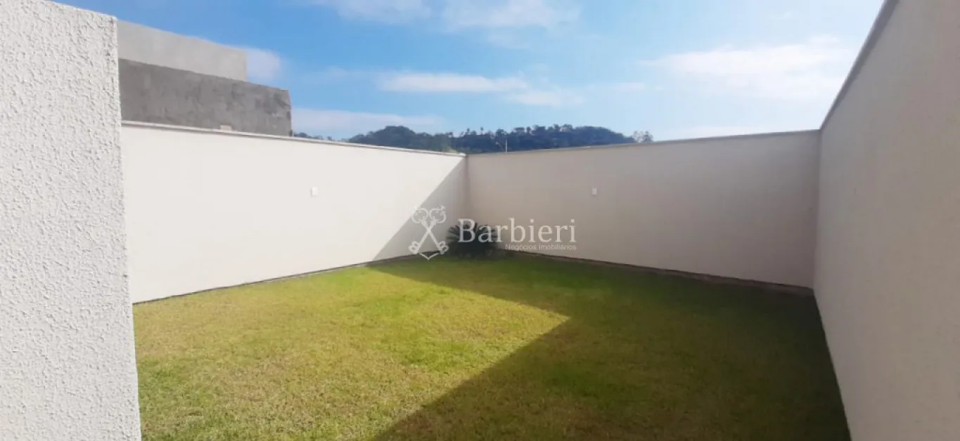 Lindo sobrado com 03 quartos, sendo 01 suíte e 136,21m no bairro Gaspar Mirim, Garpar/SC. — foto 4