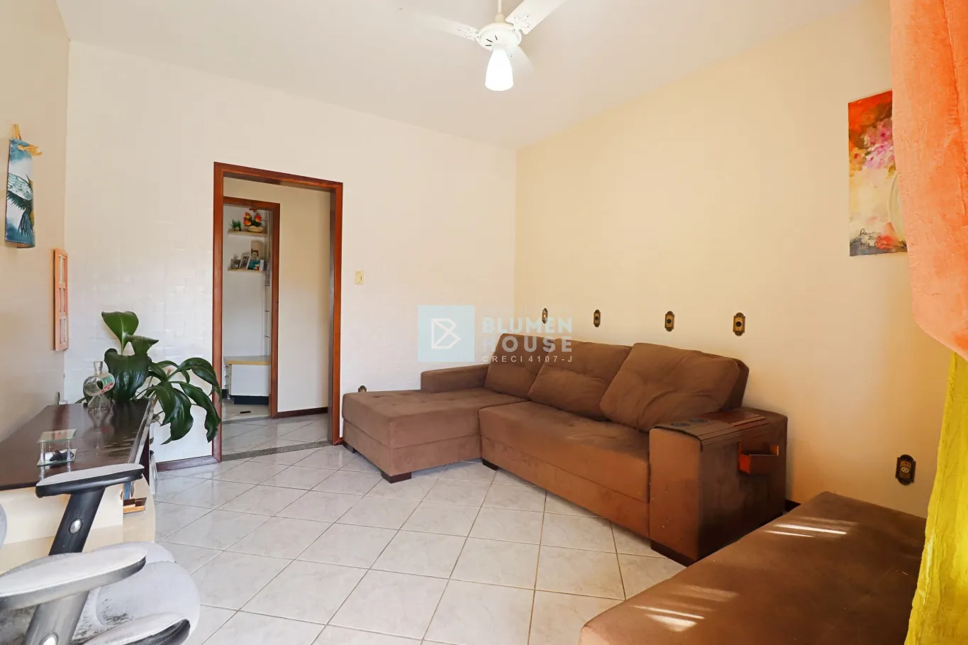 Casa com amplo terreno no bairro Itoupavazinha! — foto 3