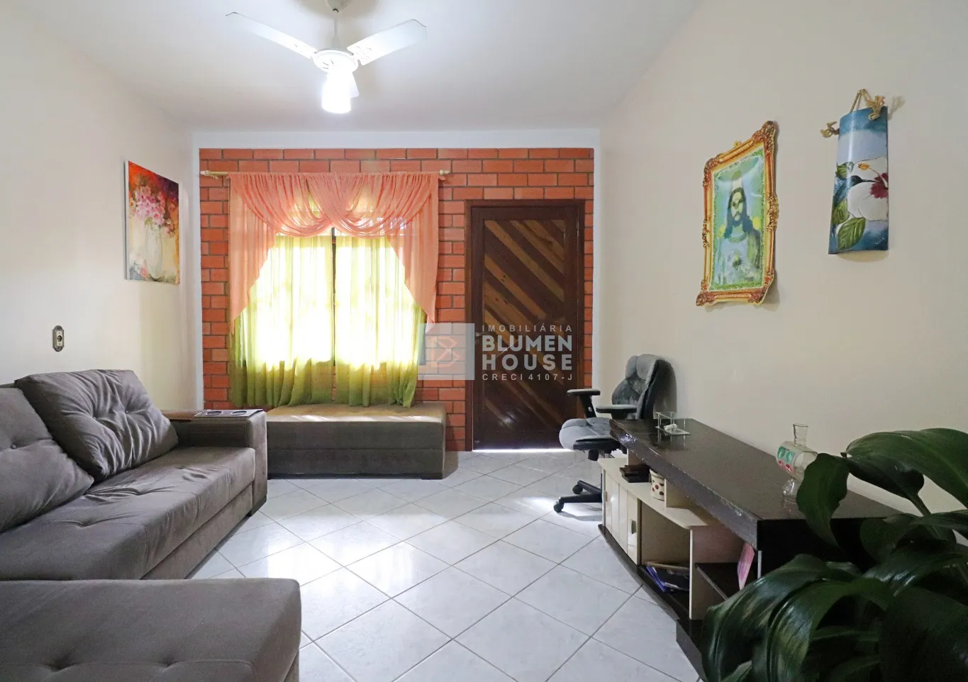 Casa com amplo terreno no bairro Itoupavazinha! — foto 4