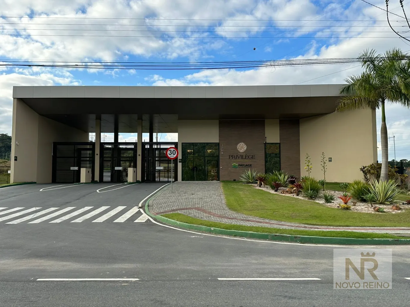 Terreno em condomínio fechado em Blumenau - foto 1