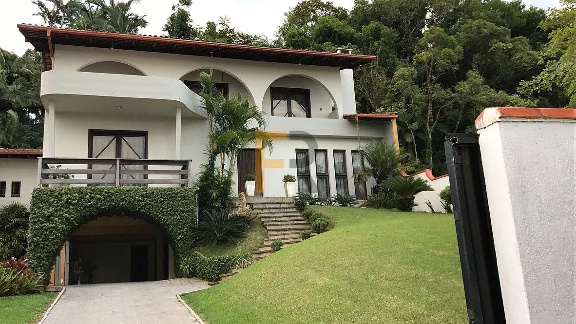 Casa para venda em Gaspar no bairro Centro - foto 1