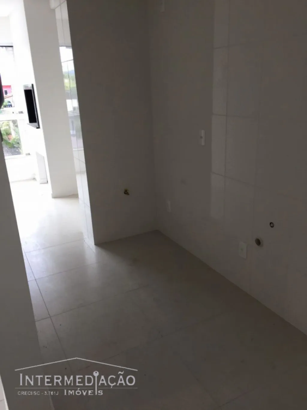 EXCELENTE APARTAMENTO NO SALTO WEISSBACH. — foto 4