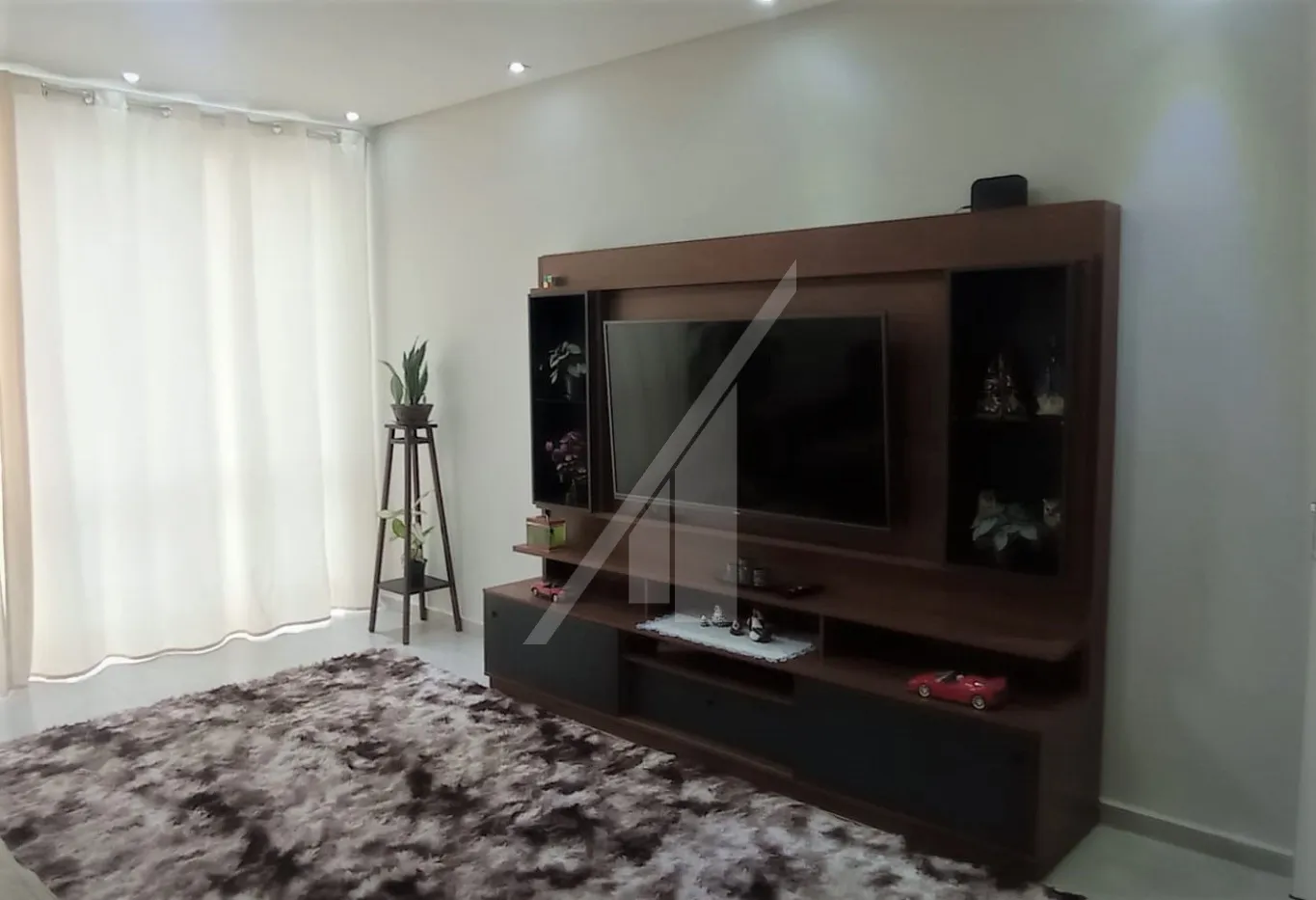 Maravilhosa casa mobiliada em Gaspar no bairro Santa Terezinha, excelente oportunidade para quem quer desfrutar com a família com total conforto, segurança e comodiade. — foto 7
