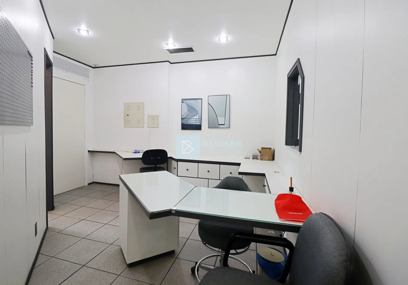 Sala comercial no Centro de Blumenau! — foto 3