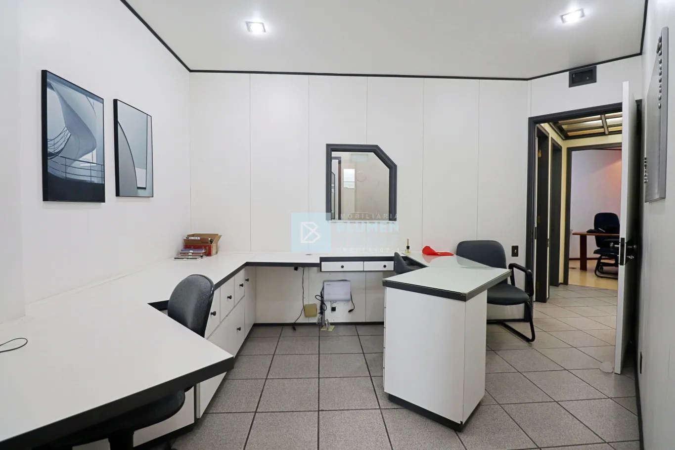 Sala comercial no Centro de Blumenau! — foto 4