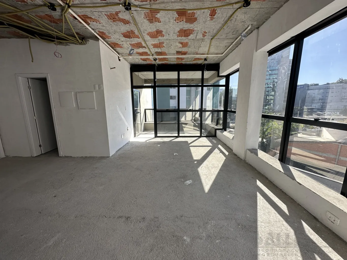 SALA COMERCIAL - CENTRO INTEGRADO CASA DE BLUMENAU - foto 1