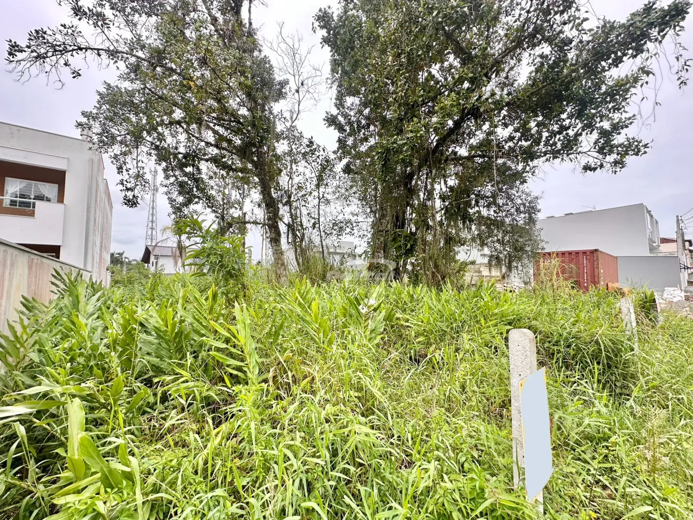 Terreno com 393,36m, a cerca de 400 metros do mar, no centro de Balneário Piçarras/SC (Cód. 16044) — foto 5