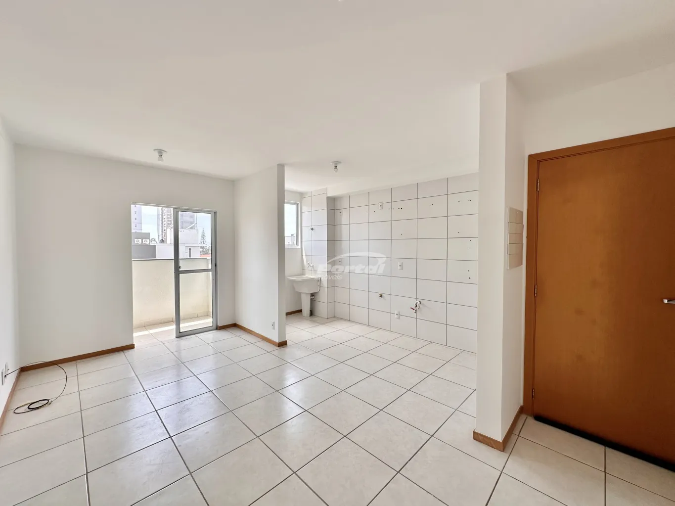 Apartamento no Residencial Liara, com 2 dormitórios a cerca de 200 metros do mar, no bairro Itacolomi em Balneário Piçarras/SC (Cód. 16281) — foto 3