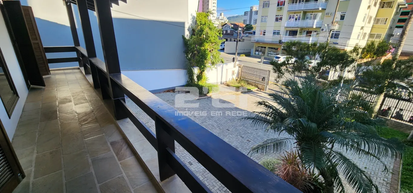 Linda casa comercial - foto 1