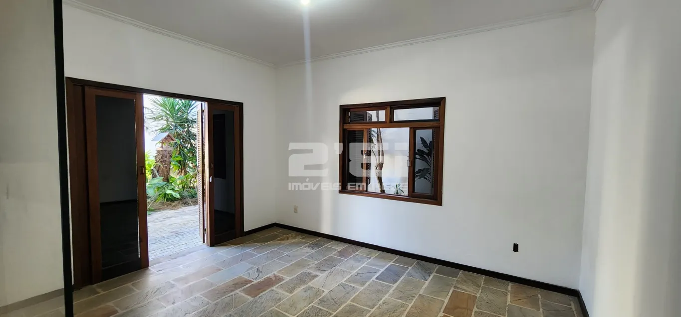 Linda casa comercial — foto 3