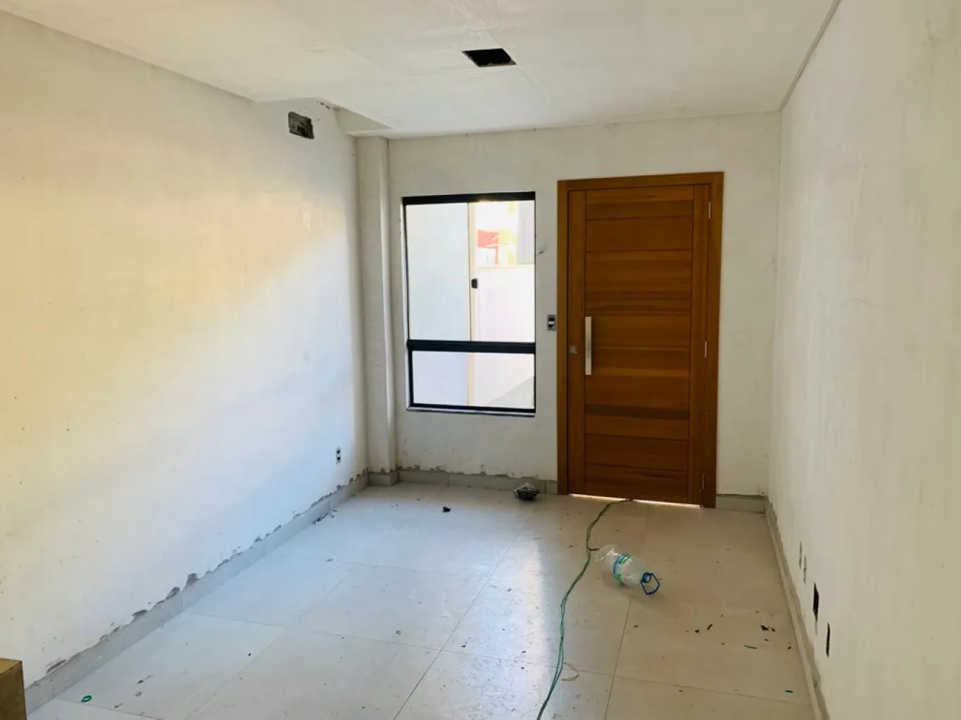 Sobrados no bairro Ribeirão Fresco, 2 suítes + lavabo, sala de estar e jantar, cozinha, espaço nos fundos, 1 vaga de garagem. — foto 4