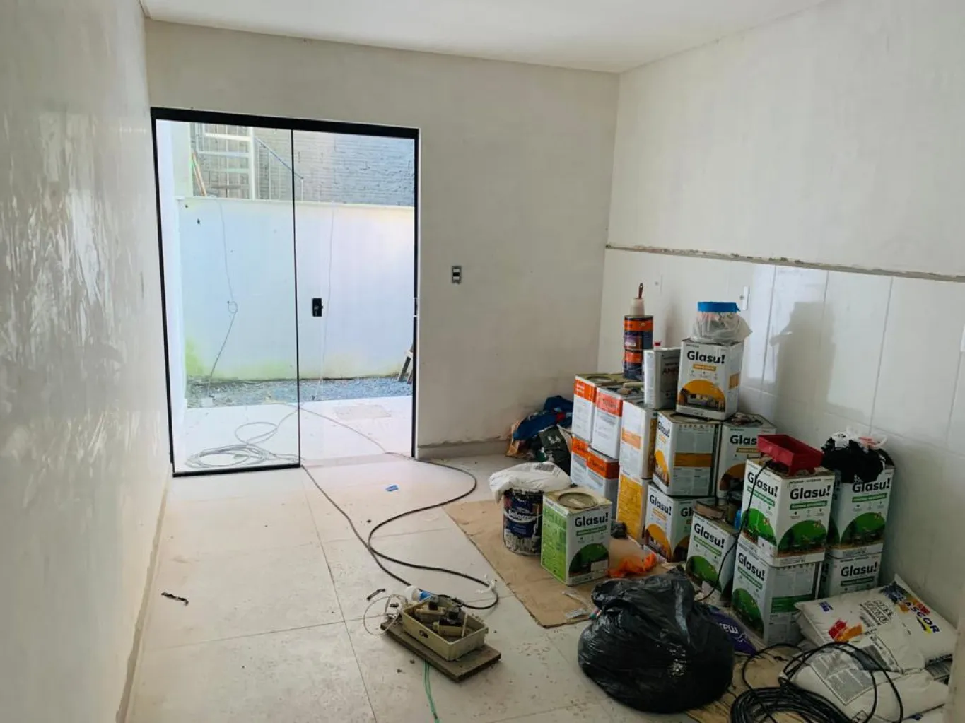 Sobrados no bairro Ribeirão Fresco, 2 suítes + lavabo, sala de estar e jantar, cozinha, espaço nos fundos, 1 vaga de garagem. — foto 6