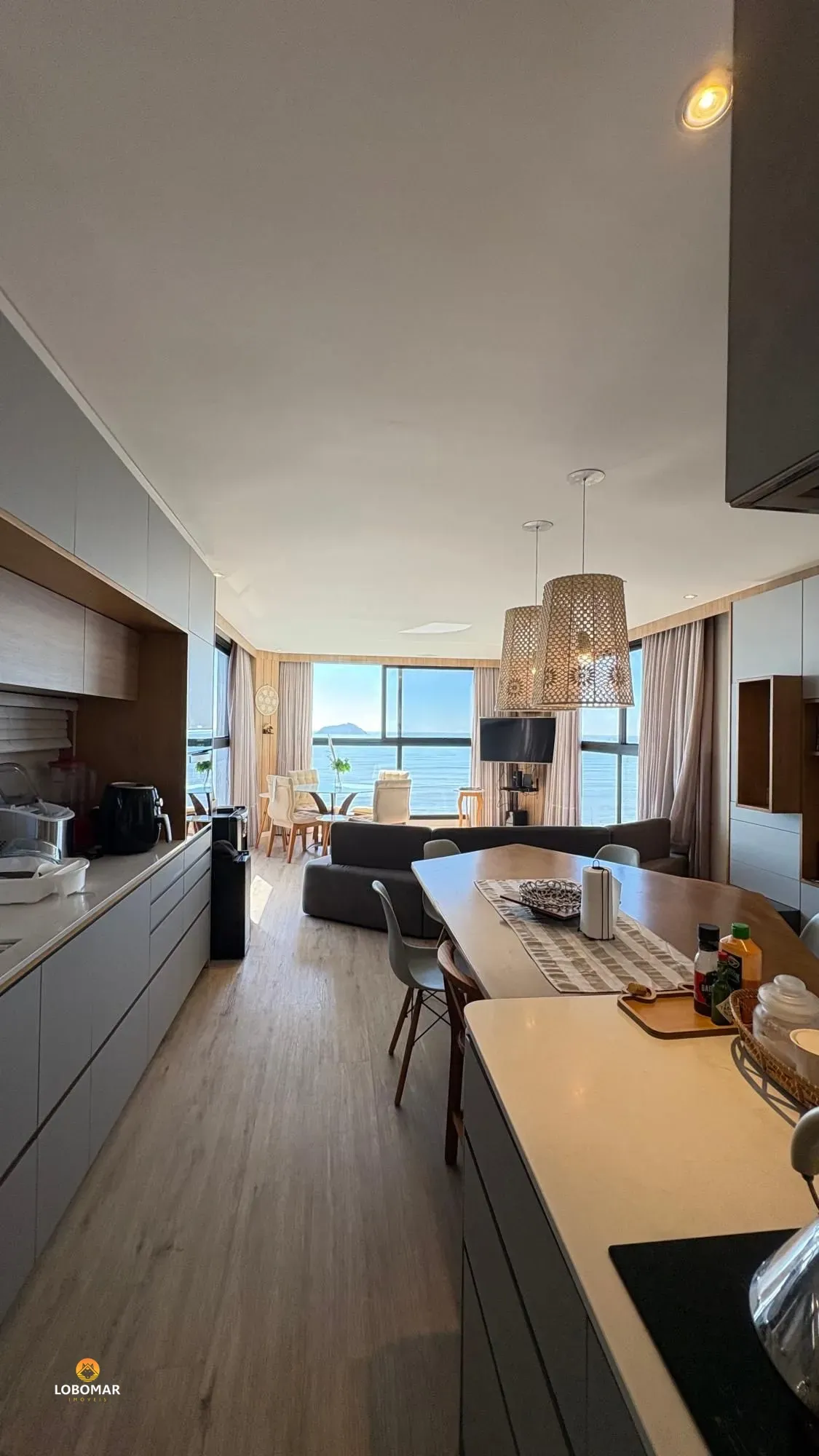 Apartamento frente mar, mobiliado, com 3 dormitórios - Centro - Balneário Piçarr — foto 3