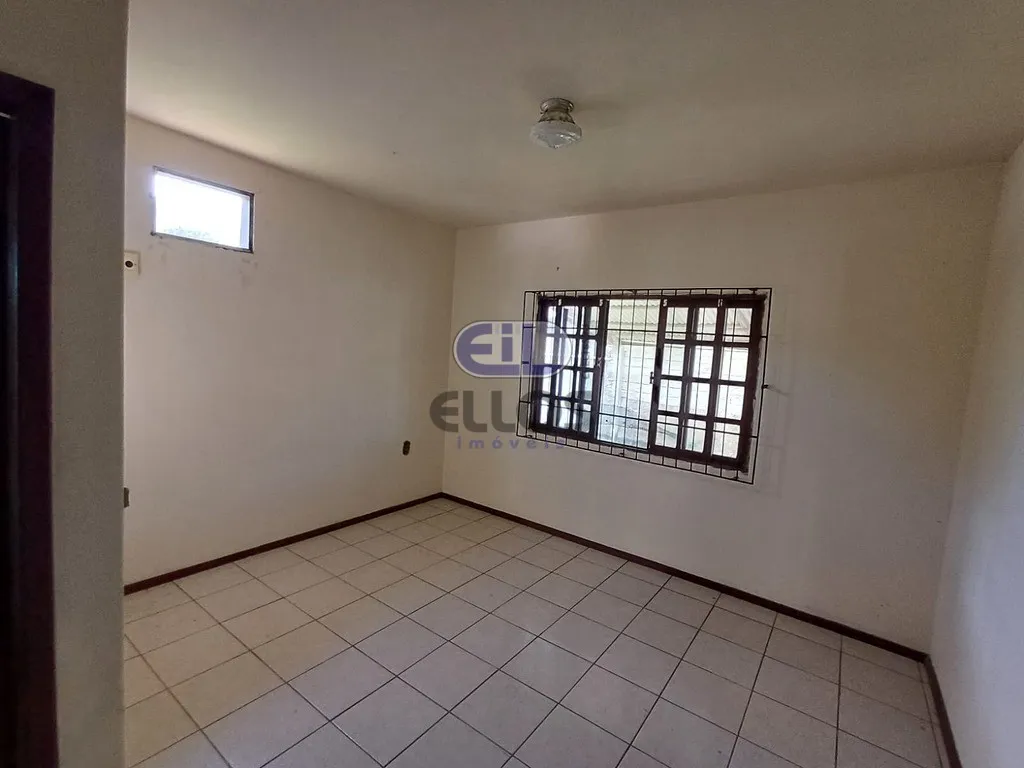 Casa de Alvenaria à Venda-Bairro Iririú — foto 6