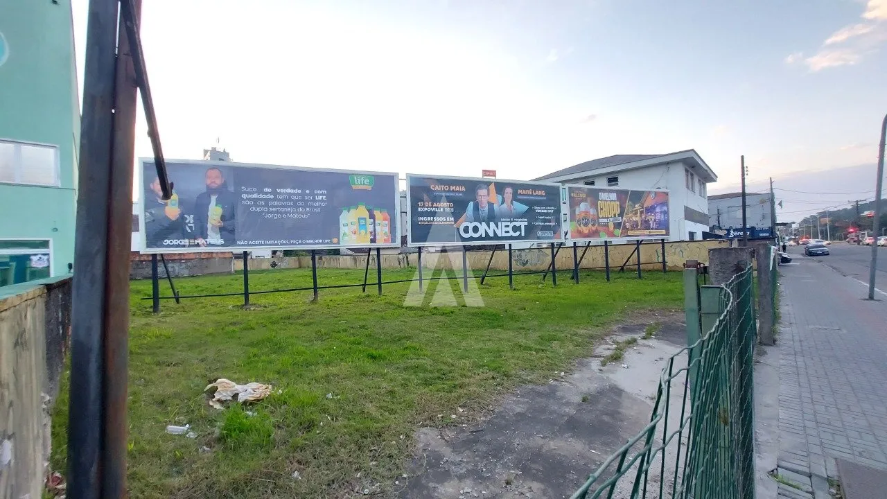 Terreno à venda no bairro Centro em Joinville, por R$ 5.098.500.00. — foto 3