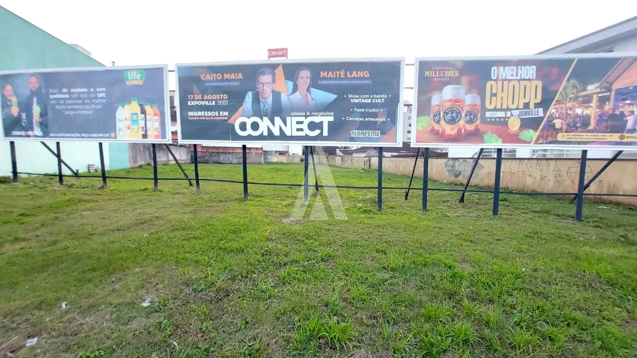 Terreno à venda no bairro Centro em Joinville, por R$ 5.098.500.00. — foto 2