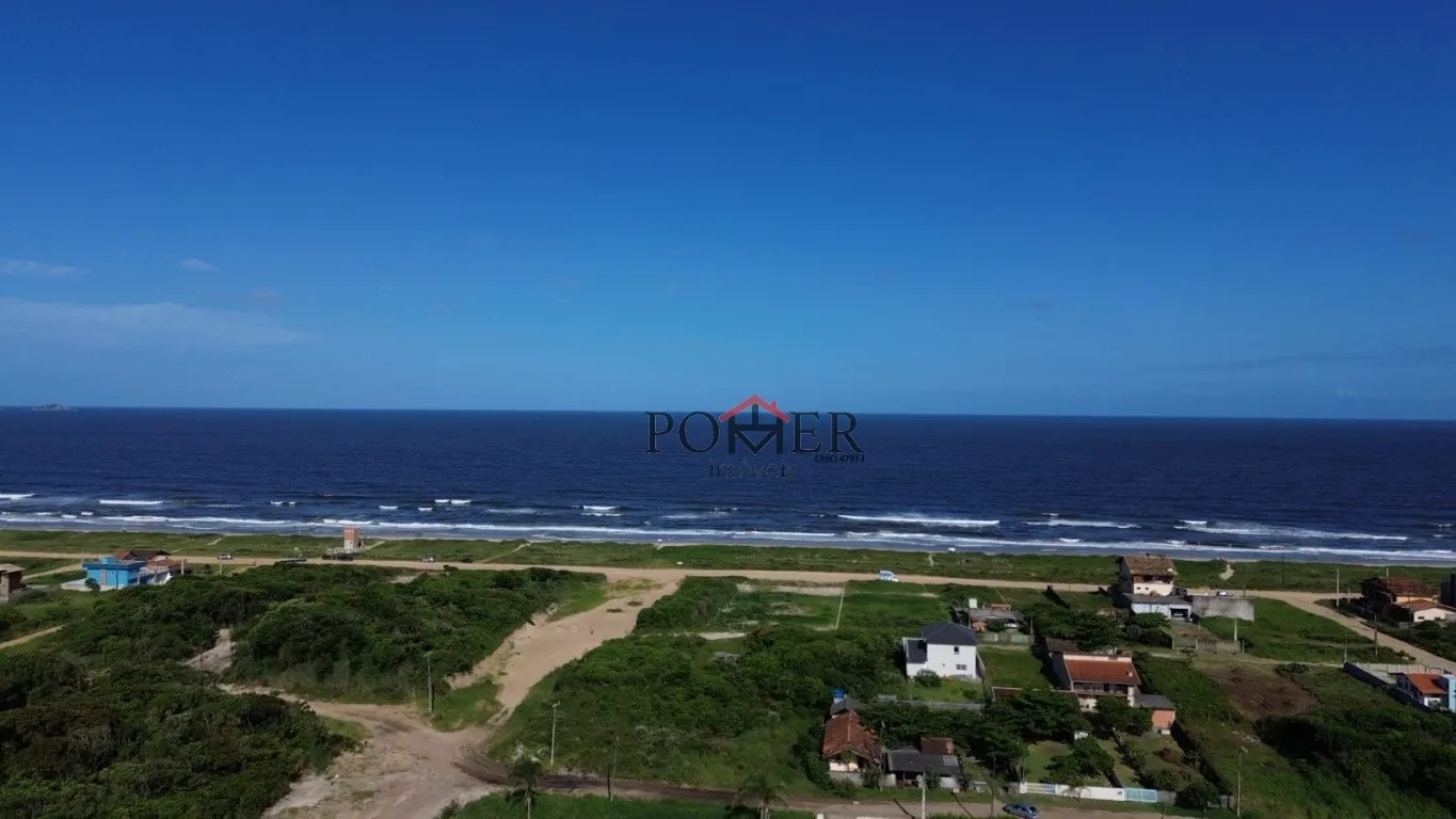 Excelente oportunidade de terreno na Praia do Ervino na cidade de São Francisco do Sul com 375,00m, fazendo frente em 12,50 metros. — foto 4