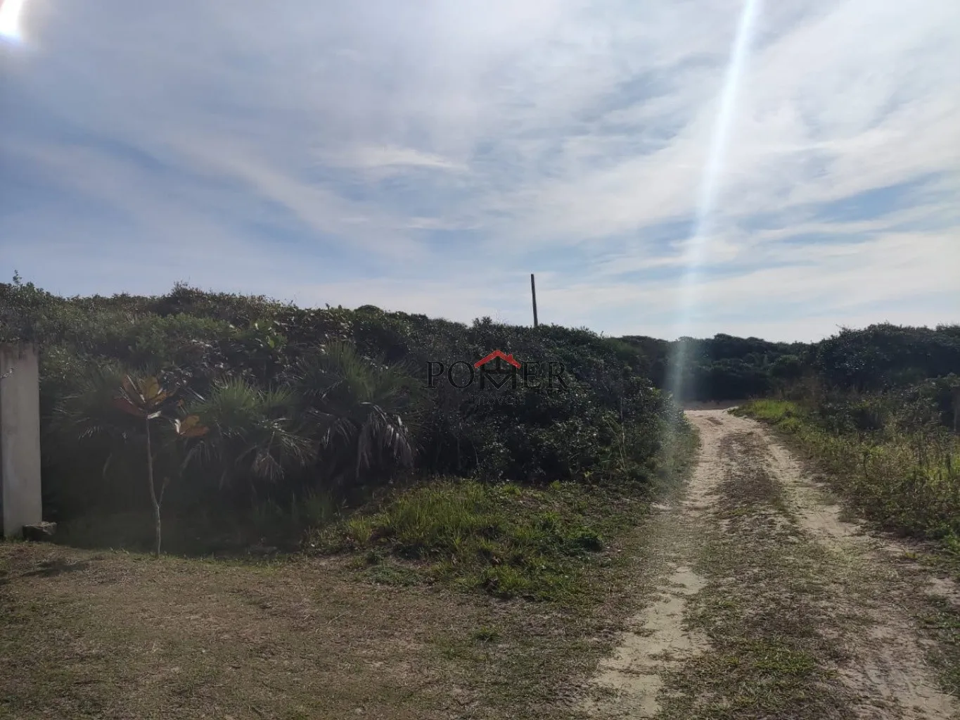 Excelente oportunidade de terreno na Praia do Ervino na cidade de São Francisco do Sul com 375,00m, fazendo frente em 12,50 metros. — foto 6