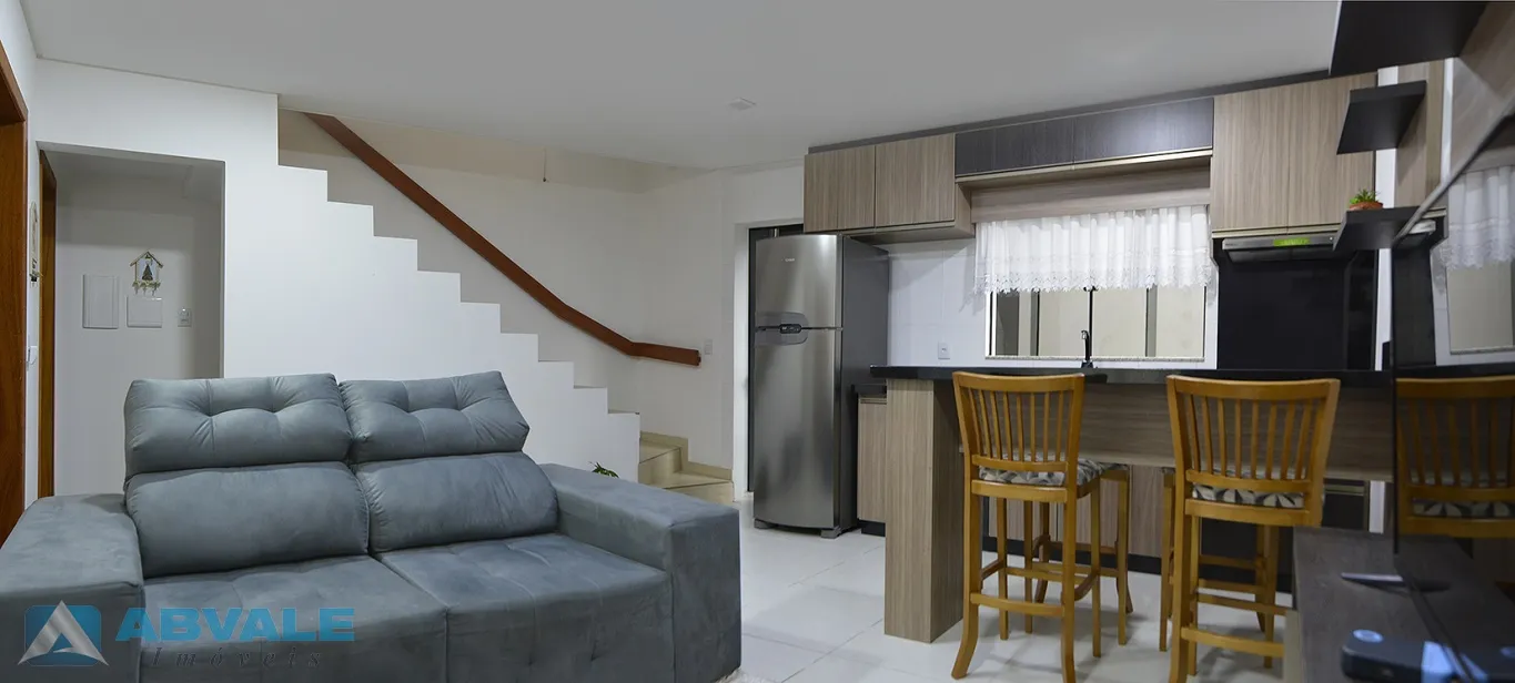 Casa Mobiliada com 3 Dormitórios (sendo 1 suíte), 2 Vagas de Garagem, em Loteamento Residencial — foto 4