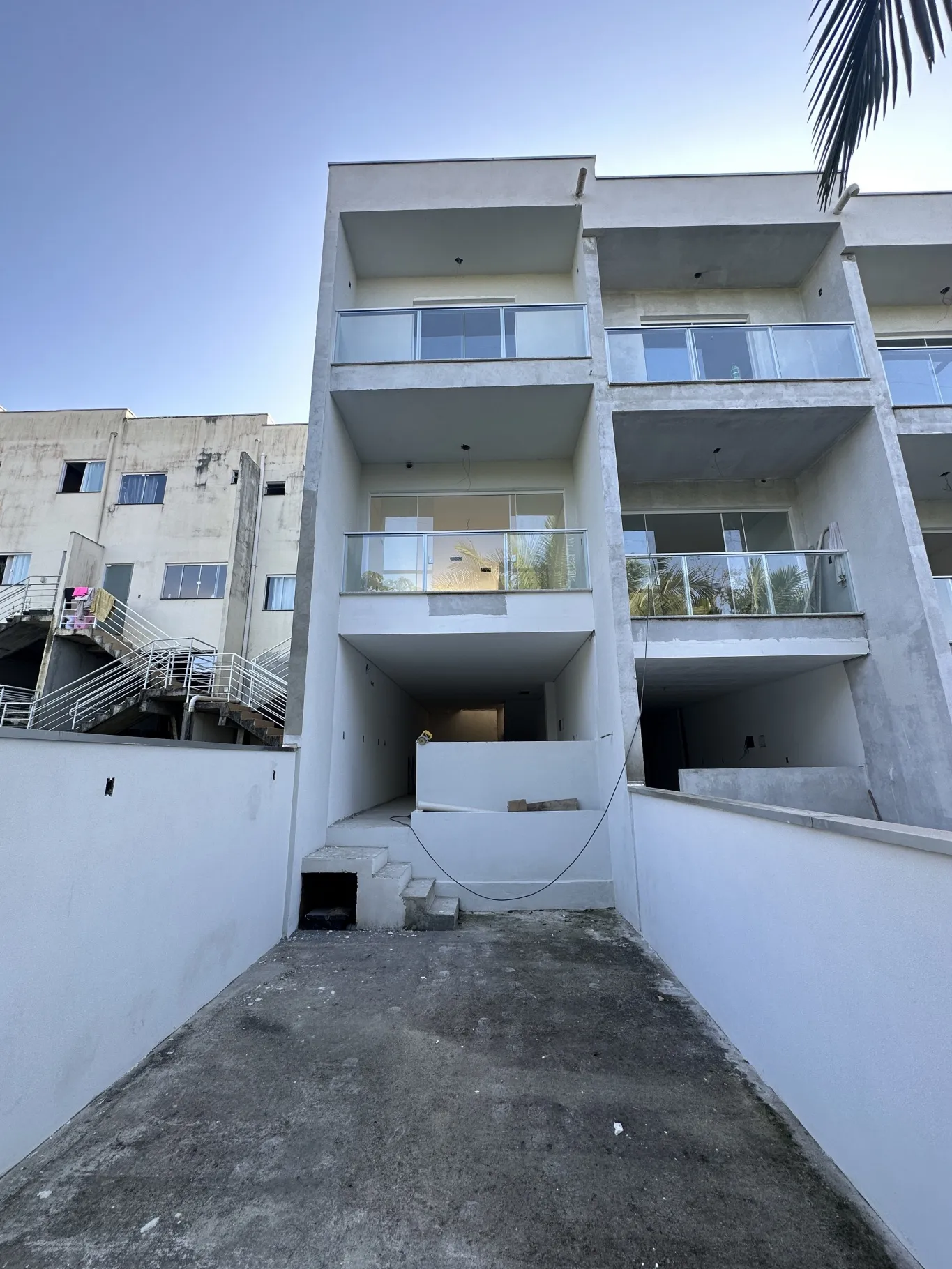 SOBRADO - BAIRRO ITOUPAVAZINHA — foto 2
