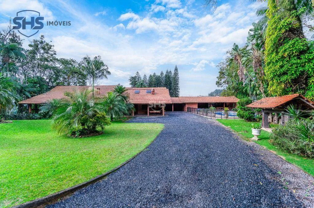 Casa · à venda · 8 quartos · 1700m² · Salto Weissbach, Blumenau