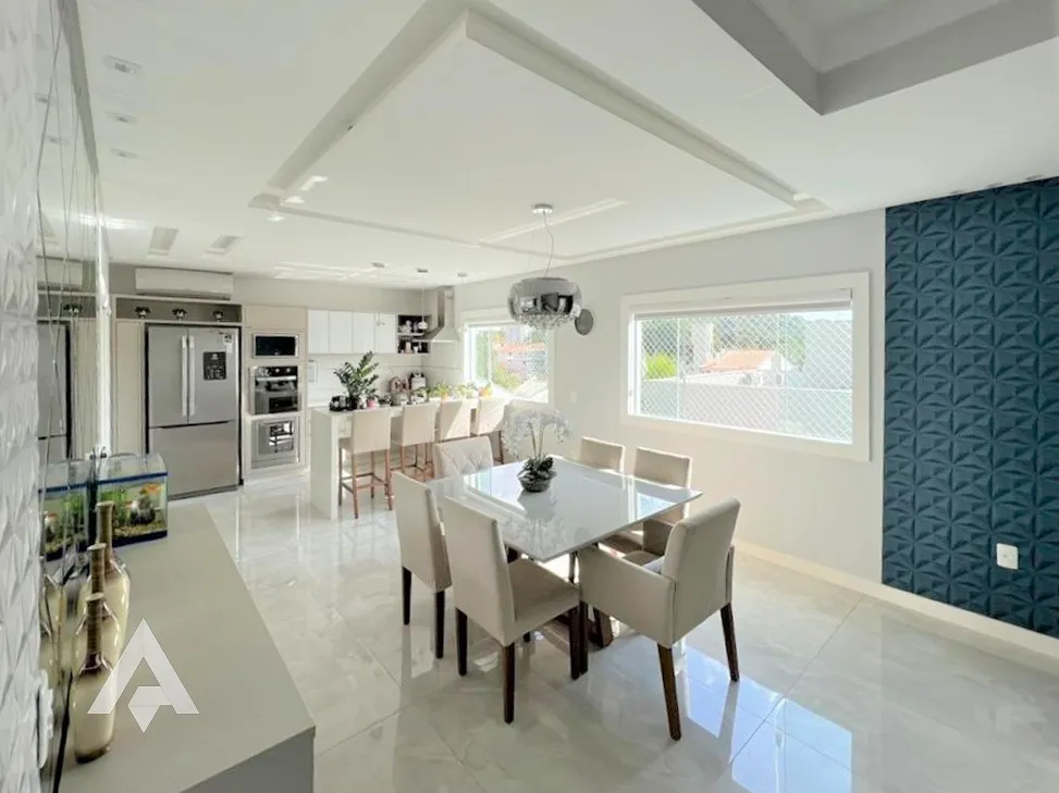 Casa de 3 dormitórios à venda por R$ 1.550,000,00 - Bairro Salto - Blumenau/SC — foto 3