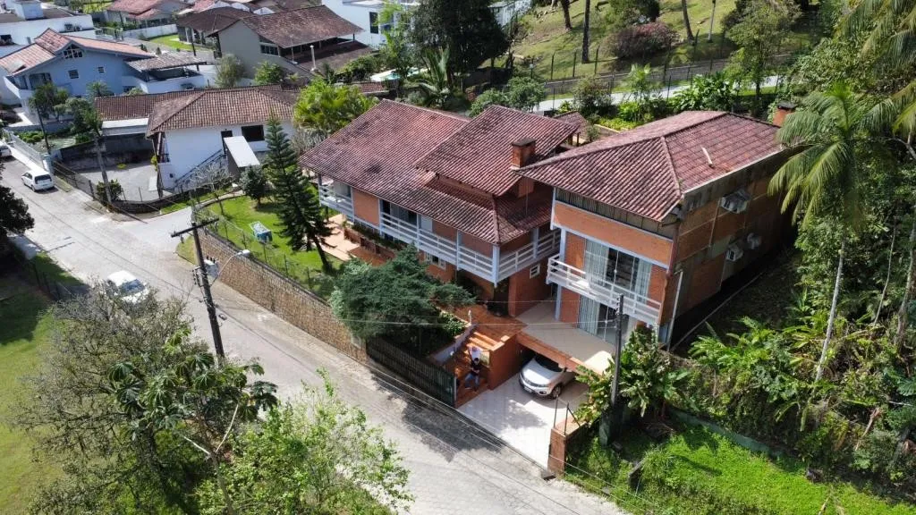 CASA no AMÉRICA com 6 quartos para VENDA, 450 m - foto 1