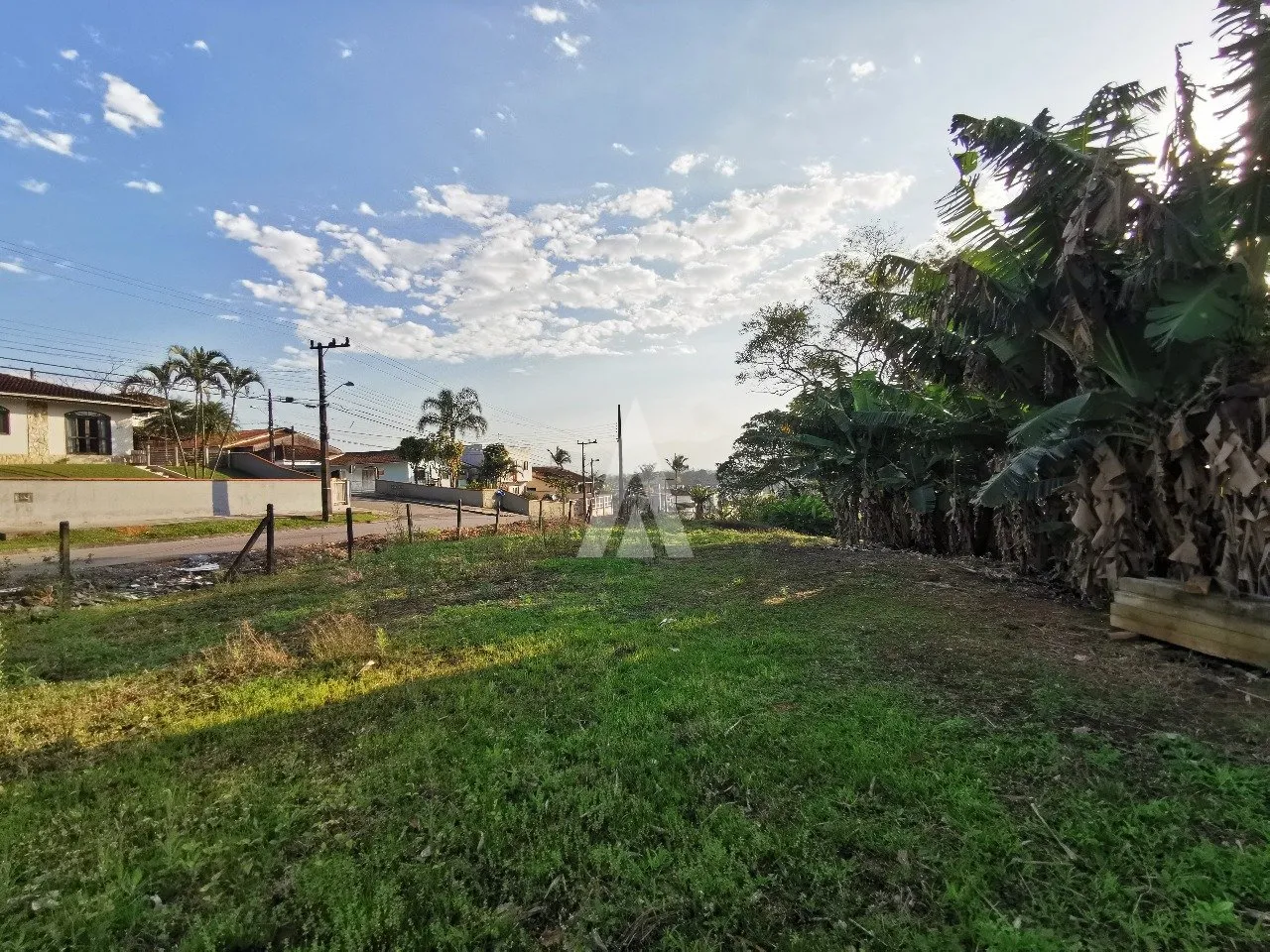 Galpão à venda no bairro Nova Brasília em Joinville, por R$ 3.200.000.00. — foto 3