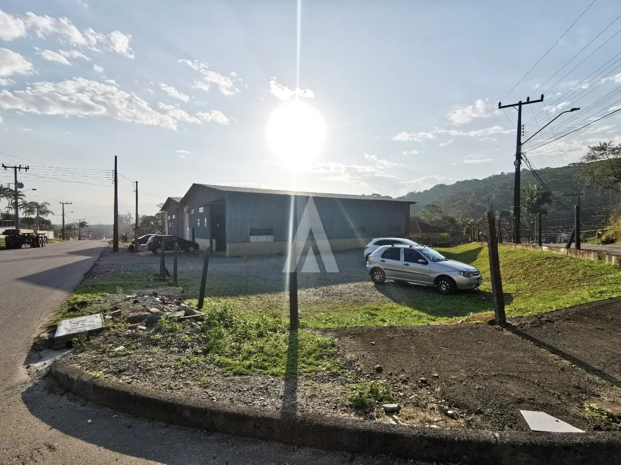 Galpão à venda no bairro Nova Brasília em Joinville, por R$ 3.200.000.00. — foto 6
