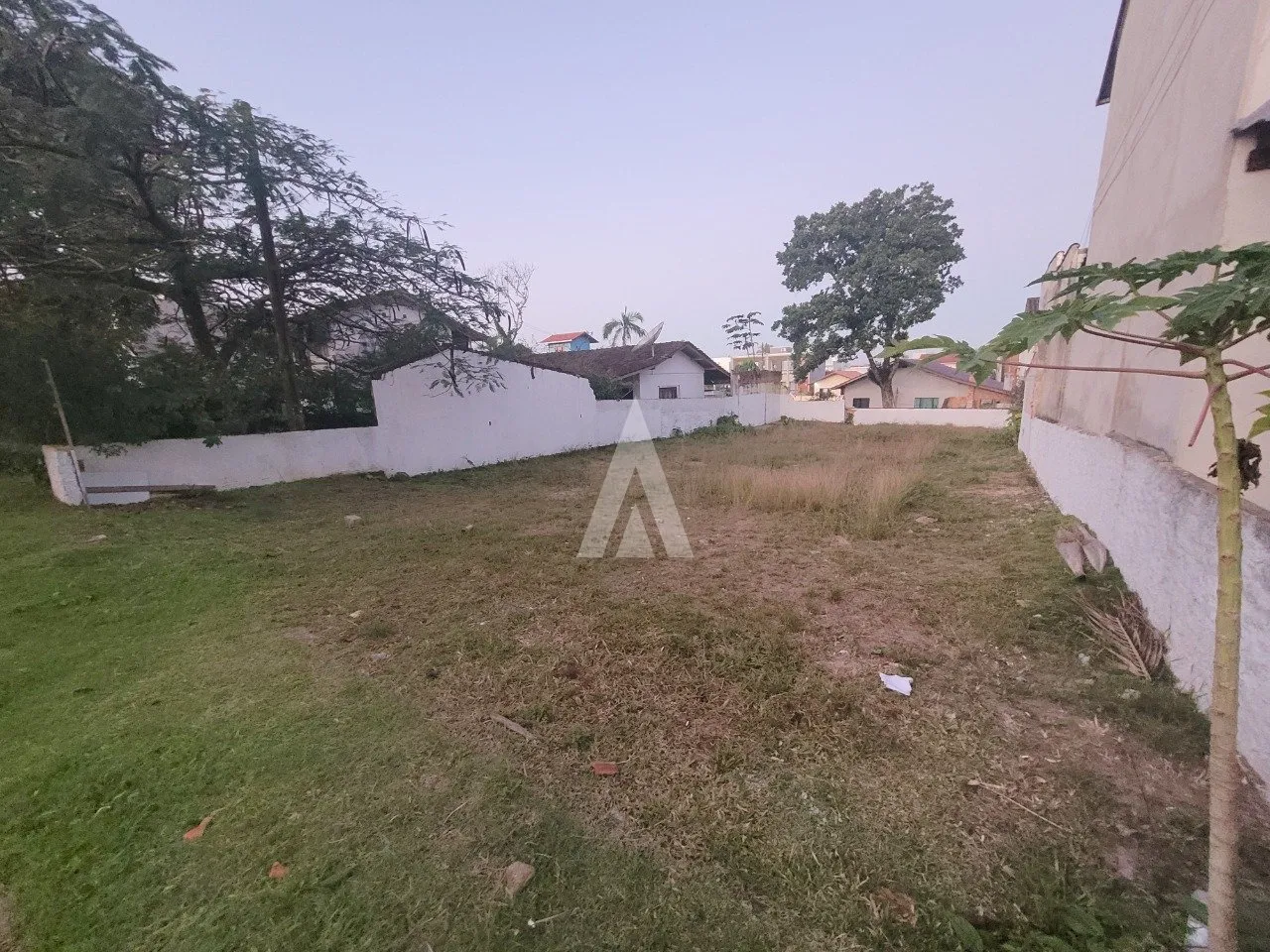 Terreno à venda no bairro Itaguacu em São Francisco Do Sul, por R$ 450.000.00. — foto 6