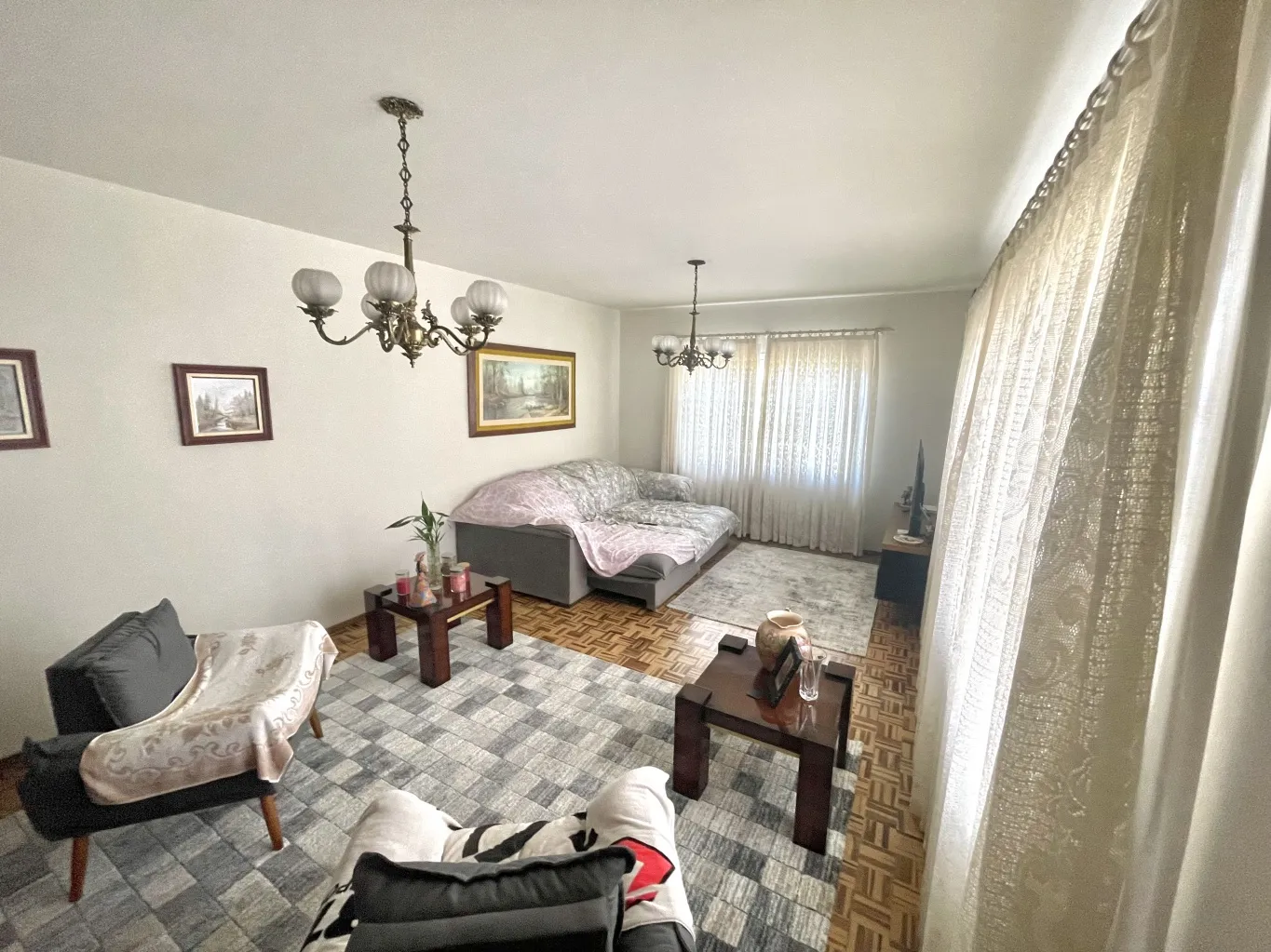 AMPLA CASA EM RUA TRANQUILA E SEM SAIDA NO BAIRRO DA VELHA — foto 3