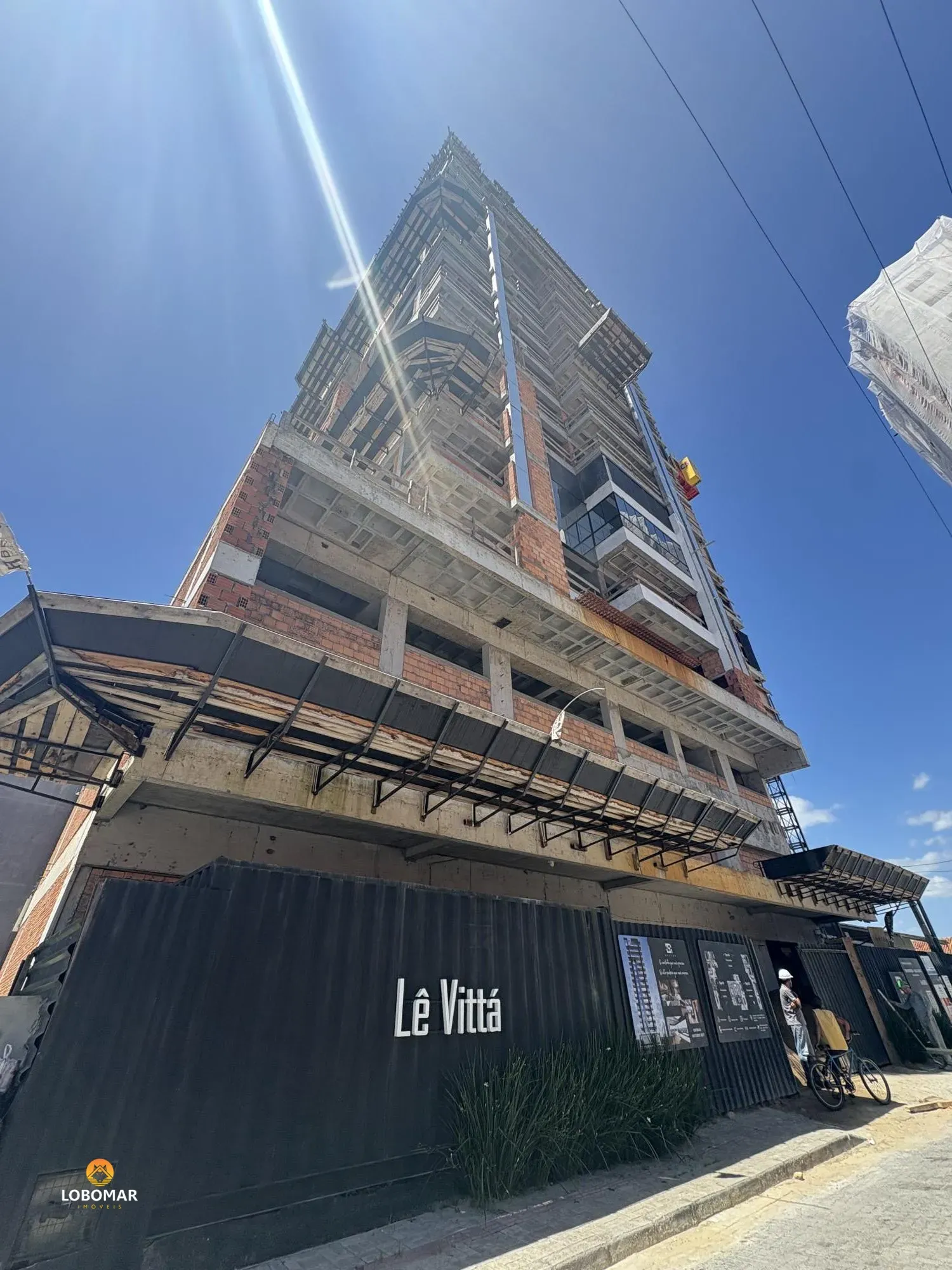 Cobertura com 4 suítes à 250m do mar - Itacolomi - Balneário Piçarras/SC! — foto 2