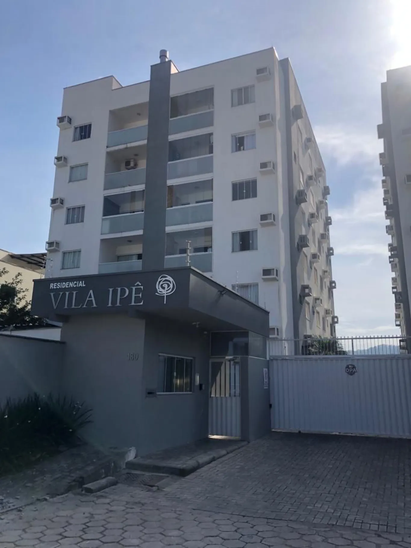 Apartamento com 2 dormitórios, sendo 1 suíte, no bairro Bela Vista, Gaspar/SC. - foto 1