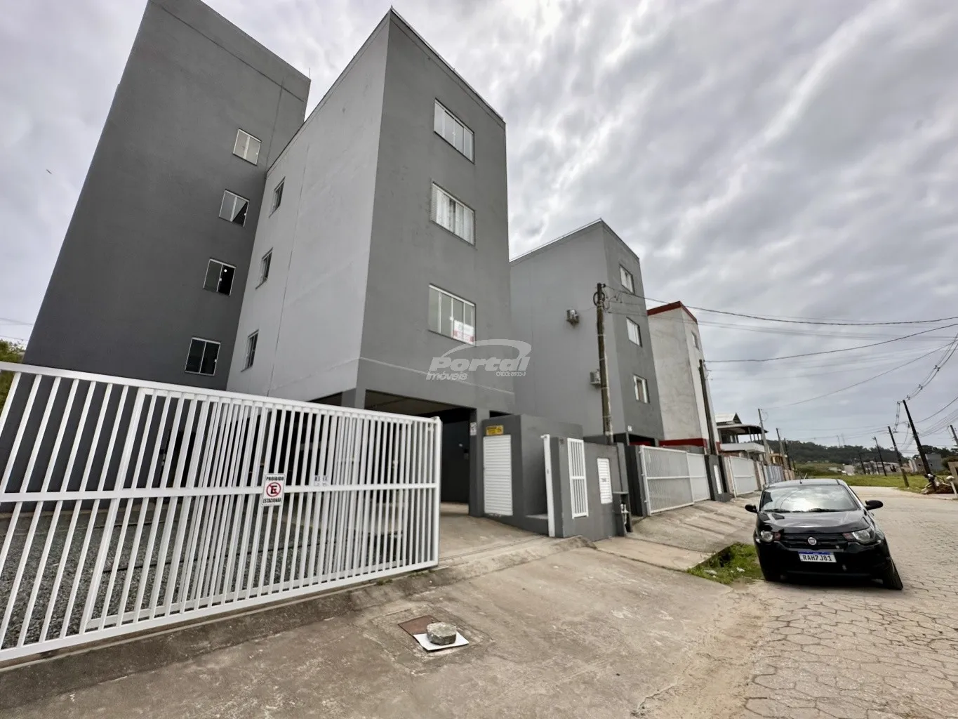 Apartamento disponível para locação no bairro Nossa Senhora de Fátima, em Penha/SC. (Cód.16831) - foto 1