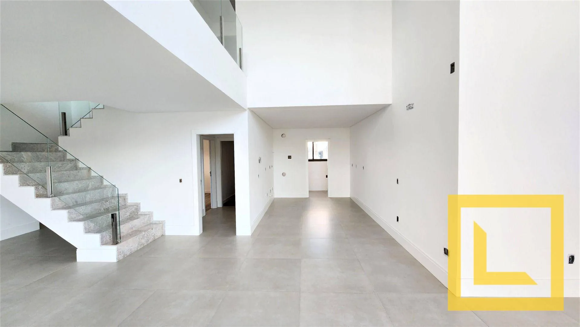 Apartamento Duplex com 5 Suítes à venda, 238 m por R$ 5.950.000 - Centro - Balneário Camboriú/SC — foto 5