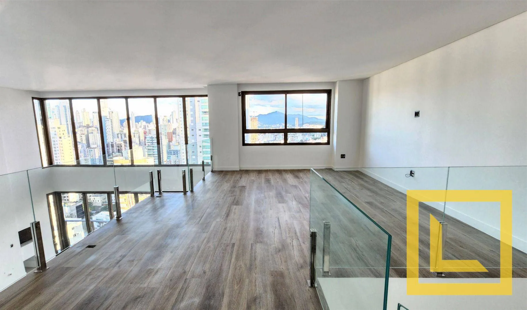 Apartamento Duplex com 5 Suítes à venda, 238 m por R$ 5.950.000 - Centro - Balneário Camboriú/SC — foto 6