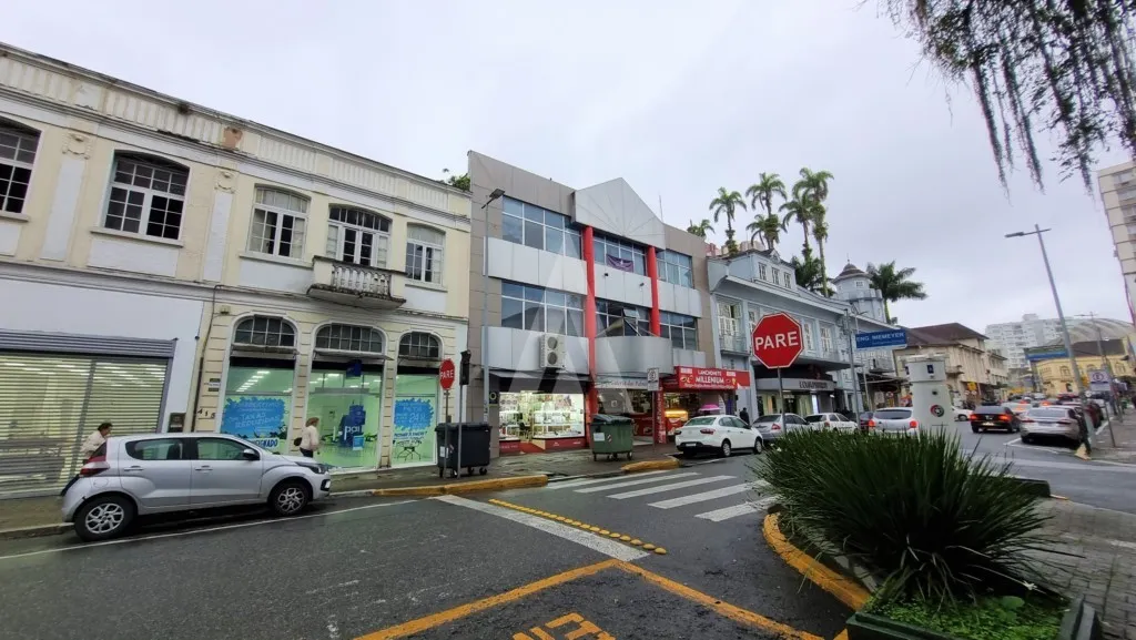 Sala para alugar por R$ 890.00, 35.02 m2 - CENTRO - JOINVILLE/SC - foto 1