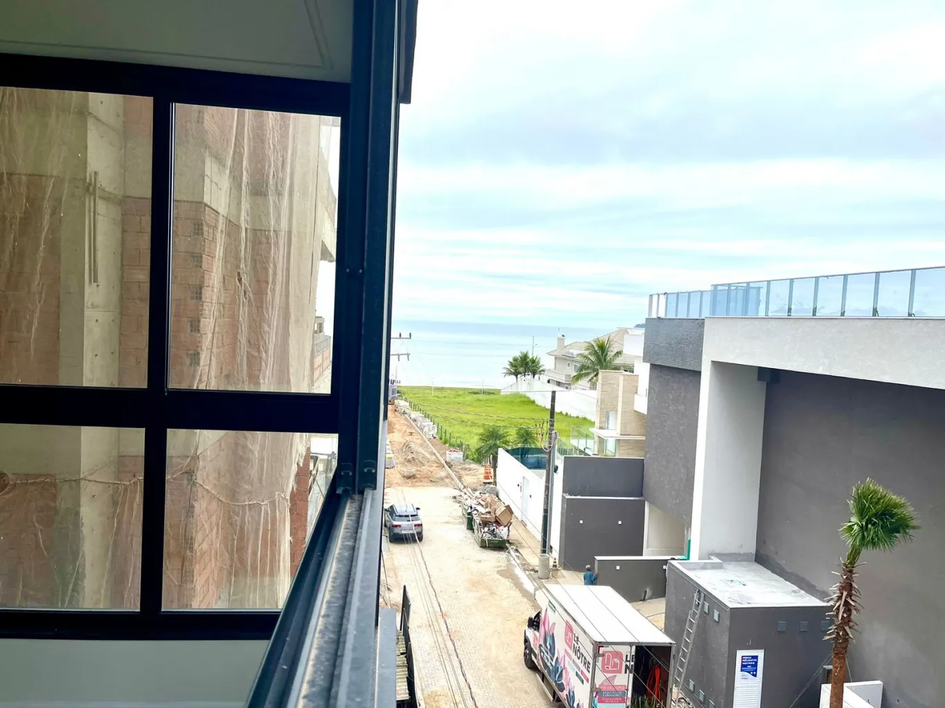 Apartamento com 3 quartos a 100 metros do mar na Praia de Piçarras — foto 3