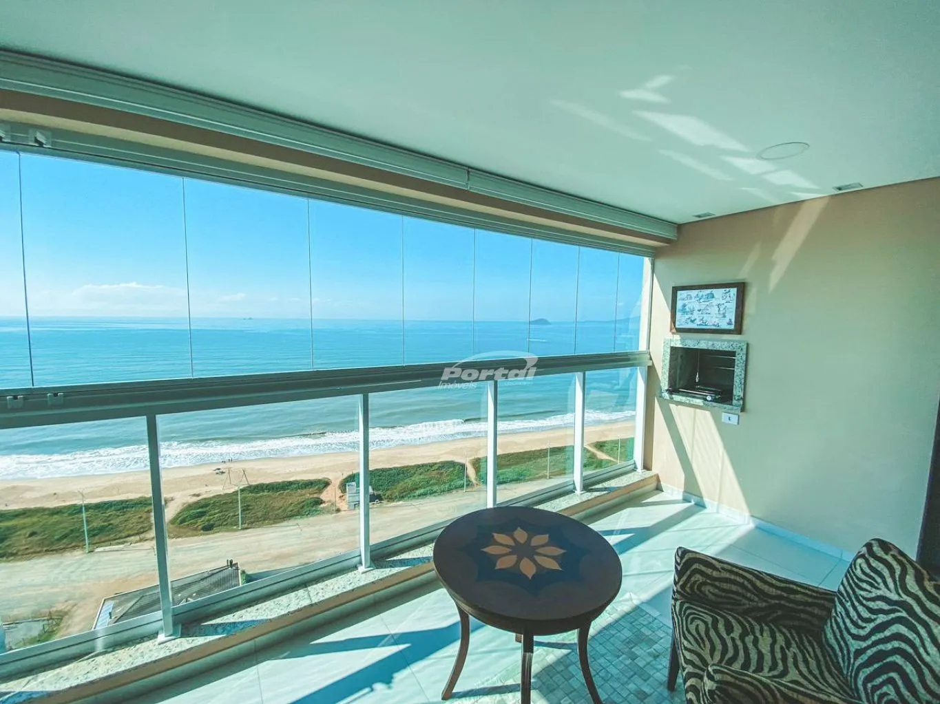 Apartamento Frente Mar com 3 Suítes e Área Gourmet externa, no Itacolomi, em Balneário Piçarras! - foto 1