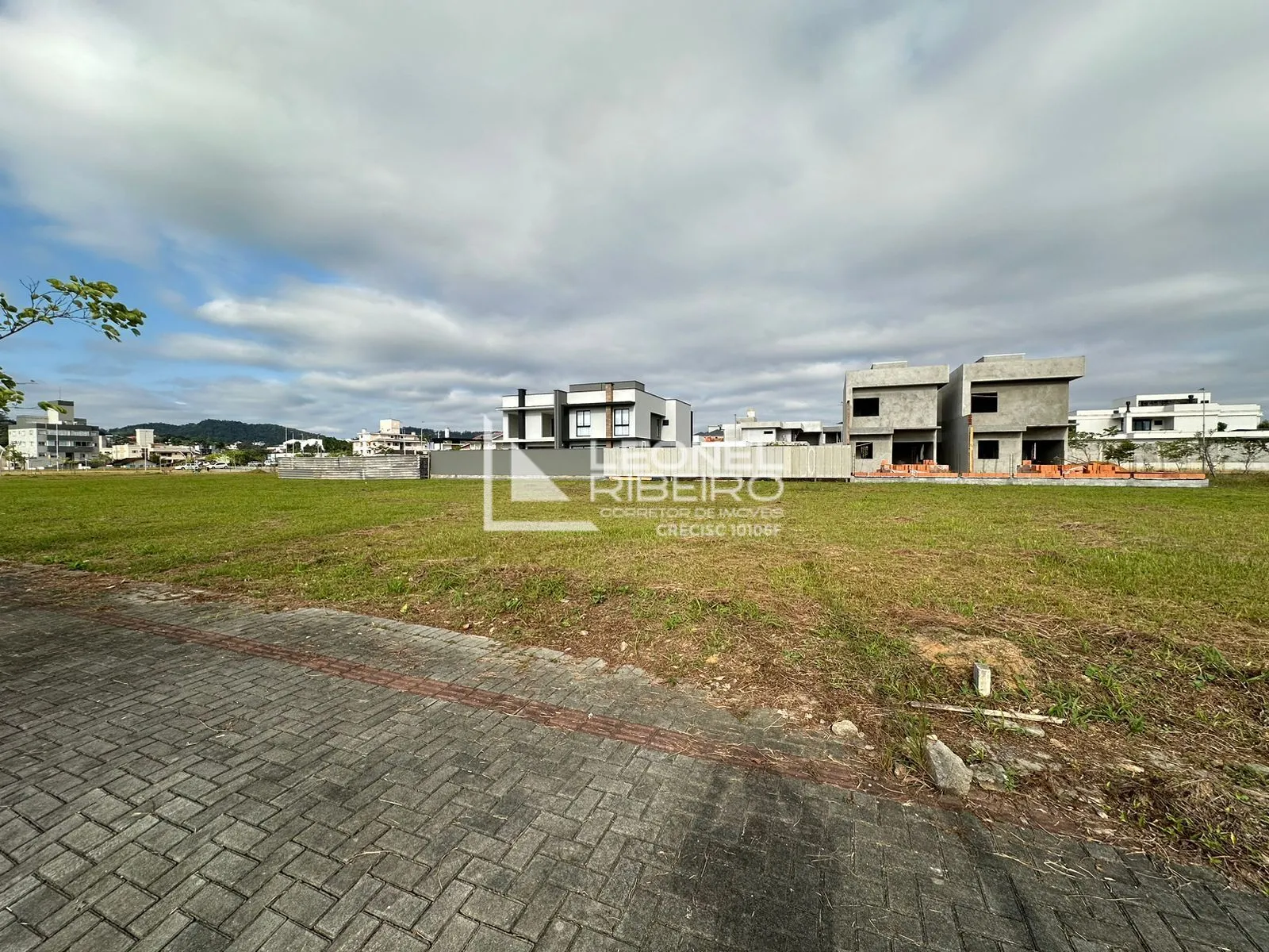 Terreno à venda, 404m no bairro Quintino em Timbó/SC - foto 1