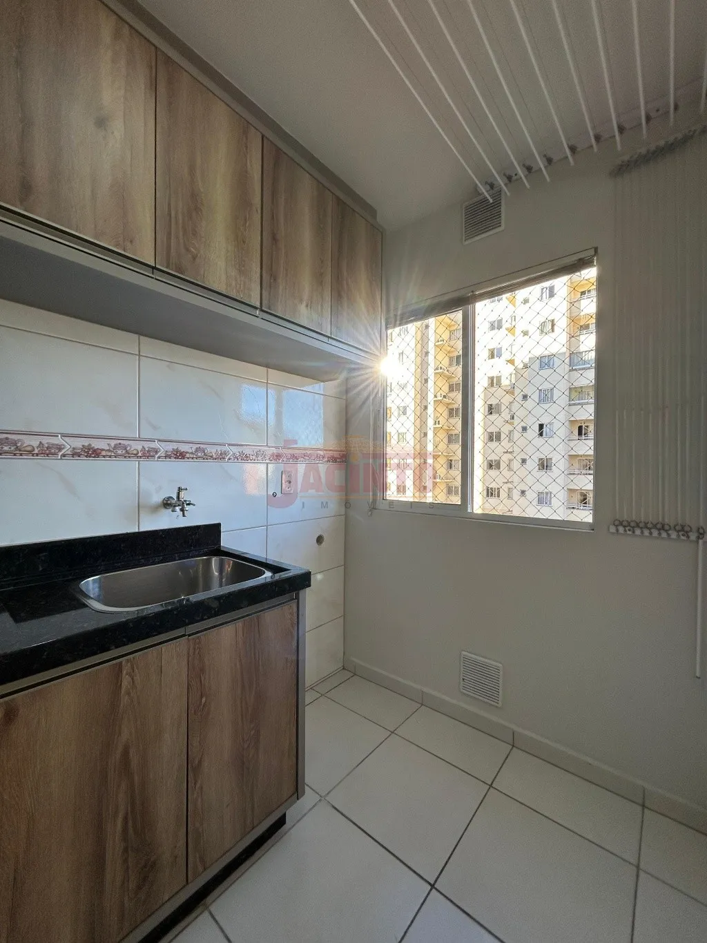 Apartamento semi mobiliado com 2 dormitórios no Bairro Itoupavazinha. — foto 6