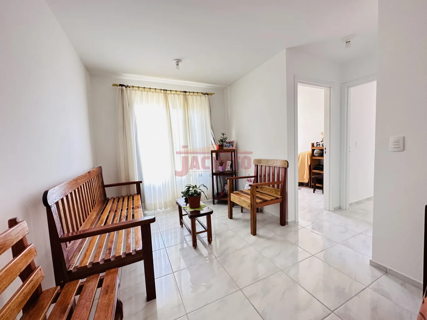 Apartamento com 2 quartos no bairro Água Verde. — foto 4