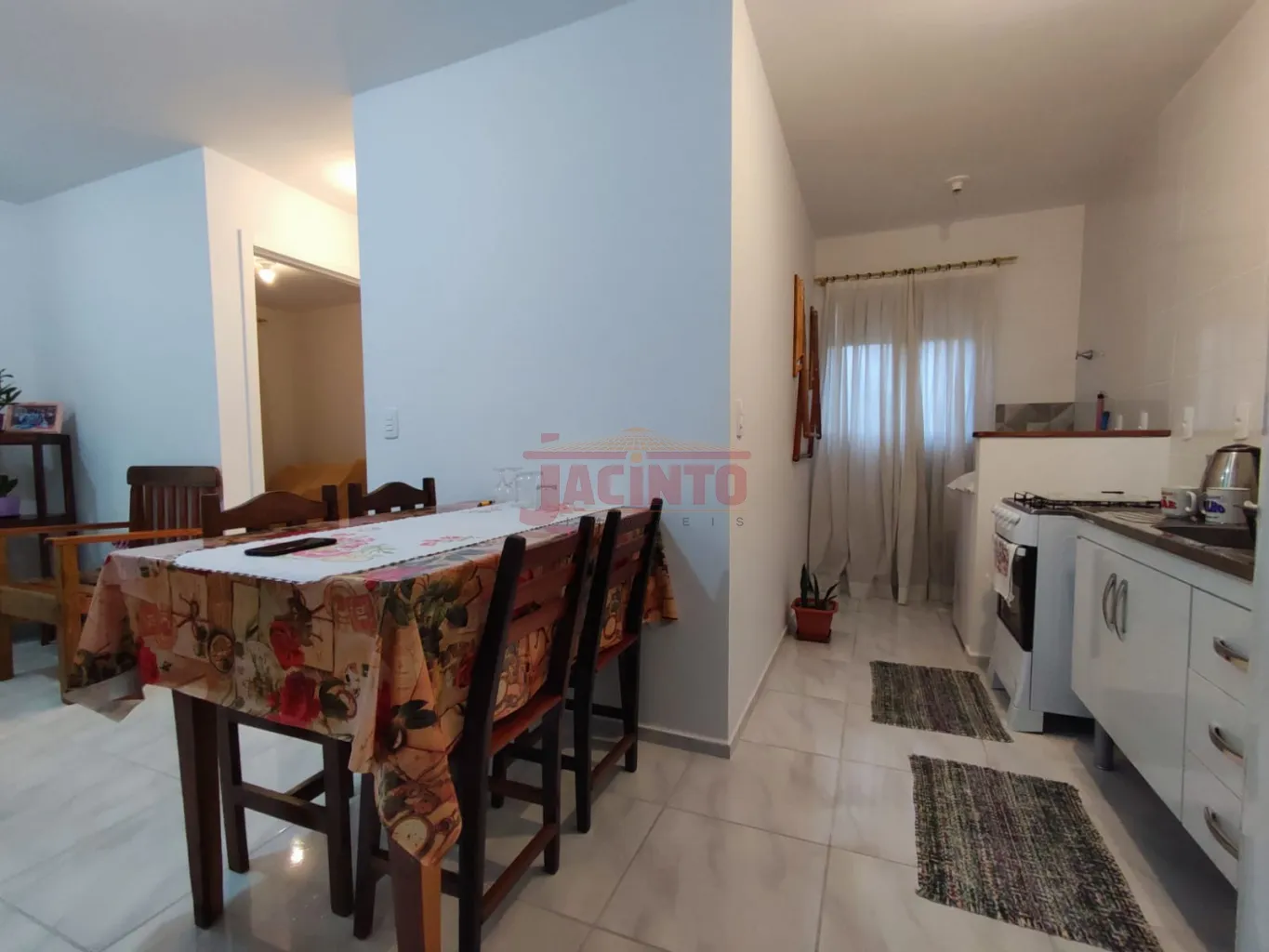 Apartamento com 2 quartos no bairro Água Verde. — foto 6